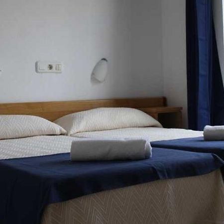 Auberge de jeunesse Residencia Sant Jordi Llançà Extérieur photo